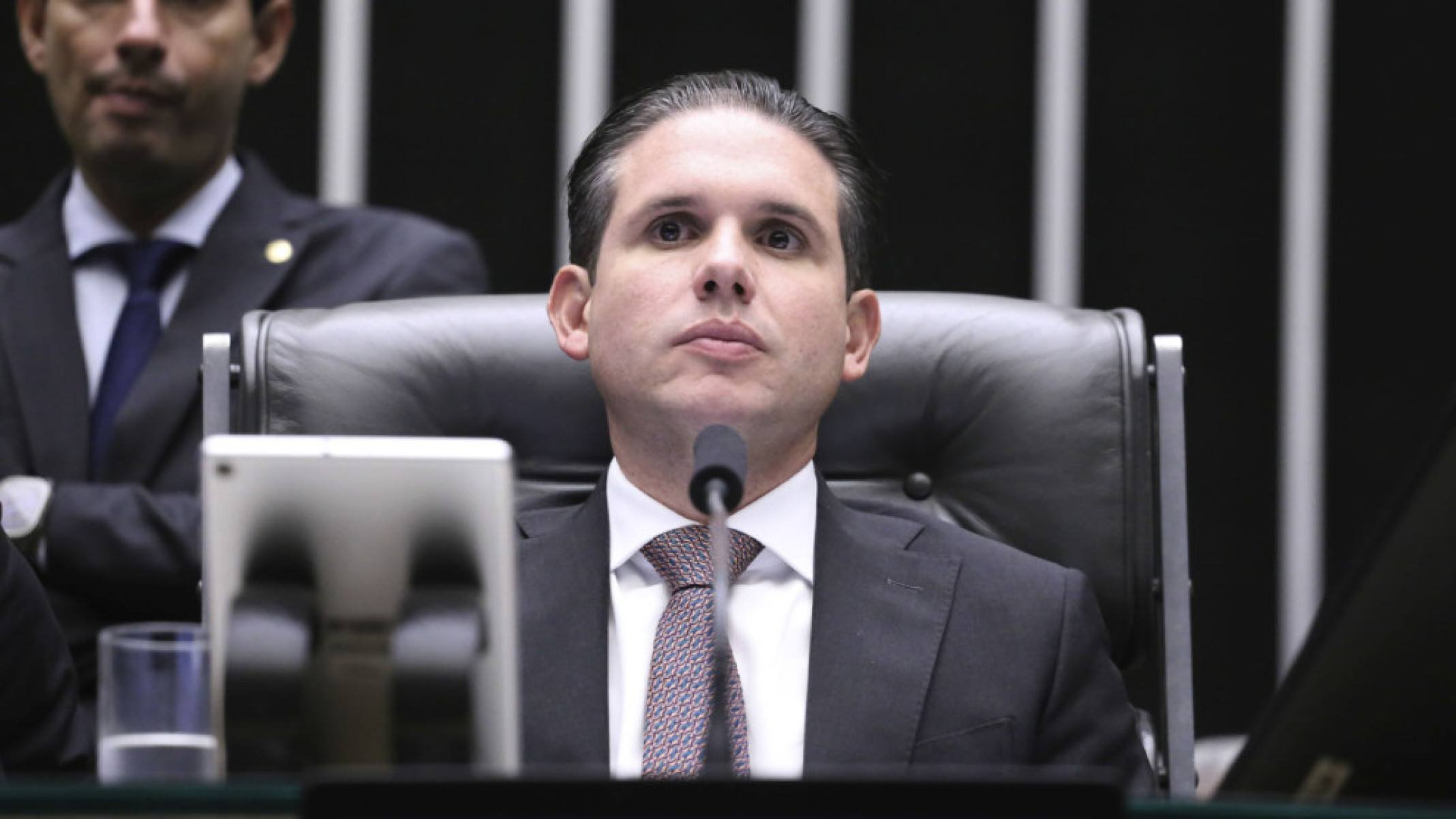 Motta destrava PEC do fim da escala 6×1 e acelera pauta prioritária de Lula