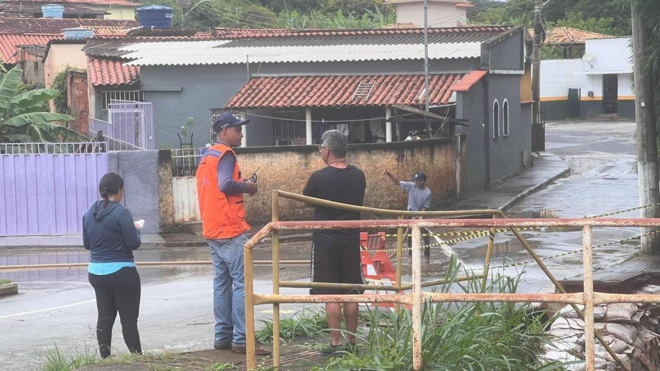 Chuva forte causa estragos em Jaboticatubas, na Grande BH.