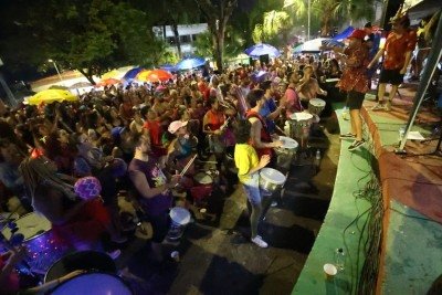 Bloco Sai Pra L&aacute; Capeta desfila em BH desde 2020 -  (crédito: Marcos Vieira/EM/D.A.Press)