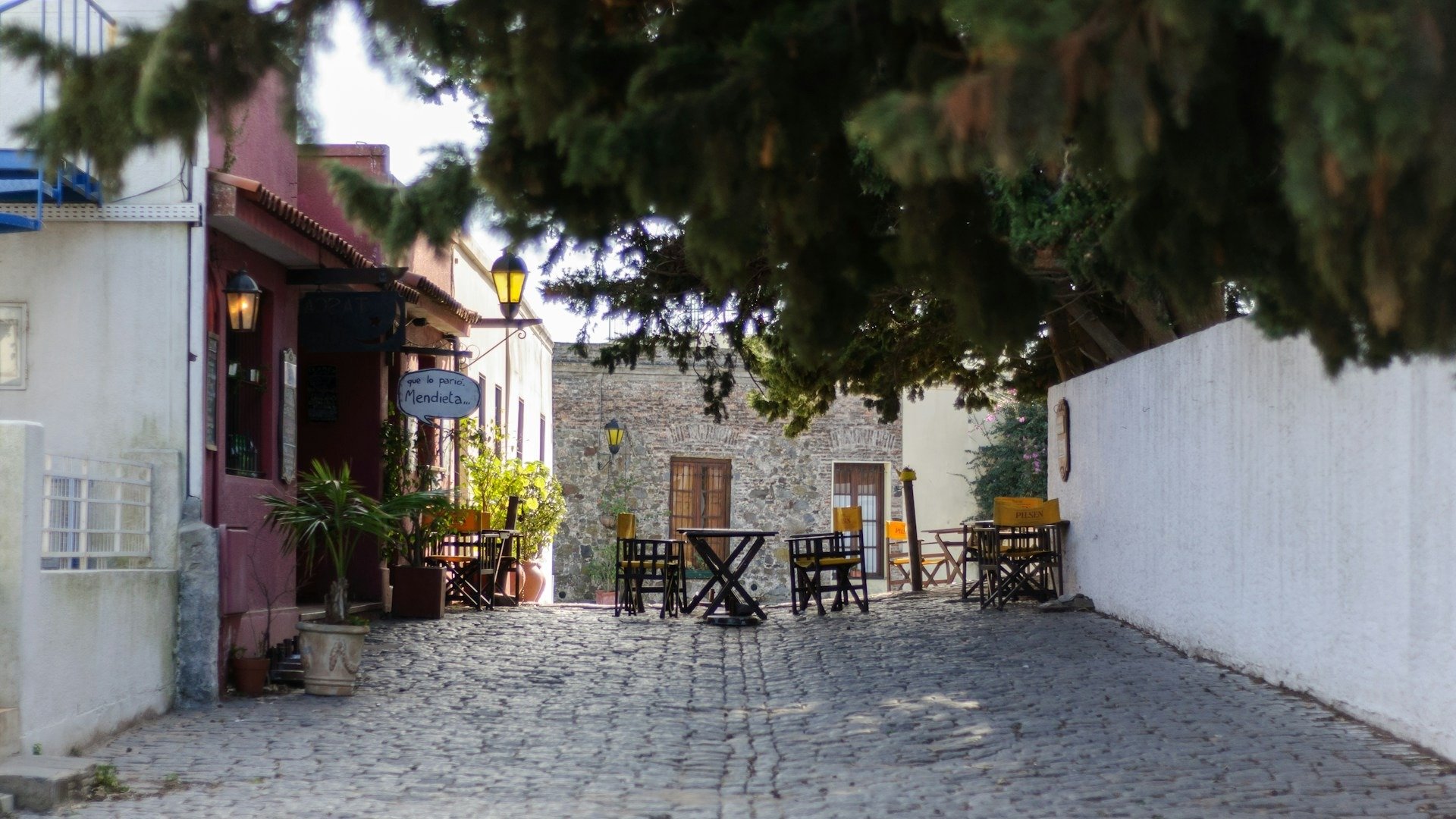 Quer fugir do Carnaval? 5 destinos internacionais calmos e baratos - Mayumi Maciel/ Unsplash