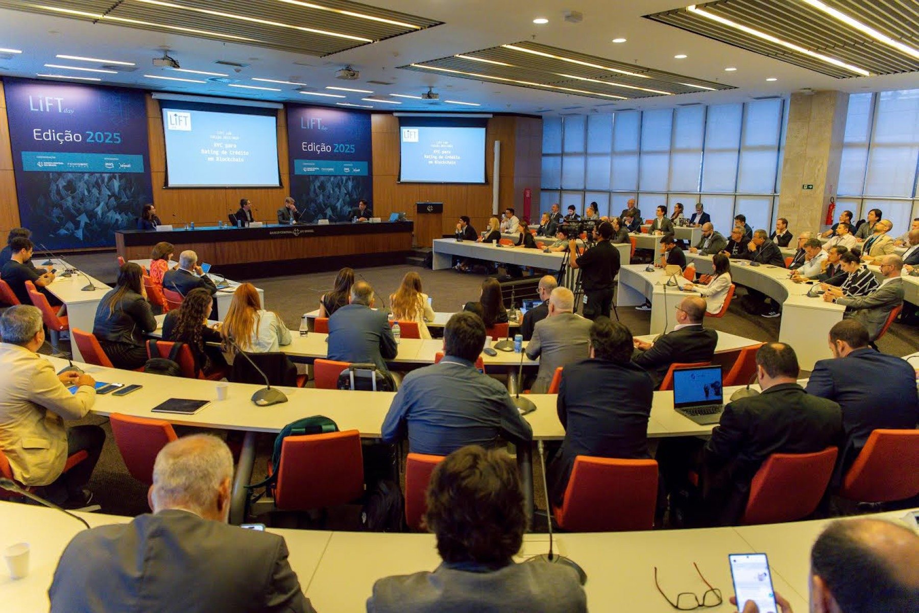 Fenasbac e BC lançam resumo executivo de LIFT Papers -  HENRIQUE FRANCOIS; @by_francois