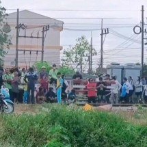 Polícia tailandesa diz que matou a tiros homem que abriu fogo em escola - Frame de vídeo/AFP