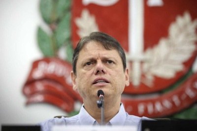 Justiça diz que Tarcísio, e não Secretaria, é quem deve decidir sobre Vila Olímpica -  (crédito: Platobr Economia)