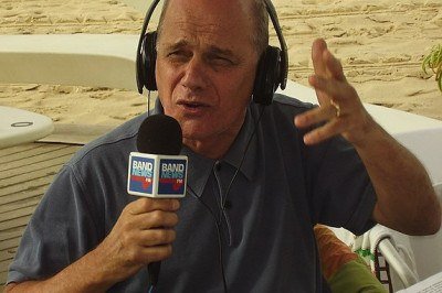 <p>O 11/2/2026 marca os 7 anos da morte do jornalista Ricardo Boechat. Ele era apresentador na TV Bandeirantes e âncora do noticiário da manhã na rádio Band News. </p>
 -  (crédito: Sir Velpertex di Crantx)