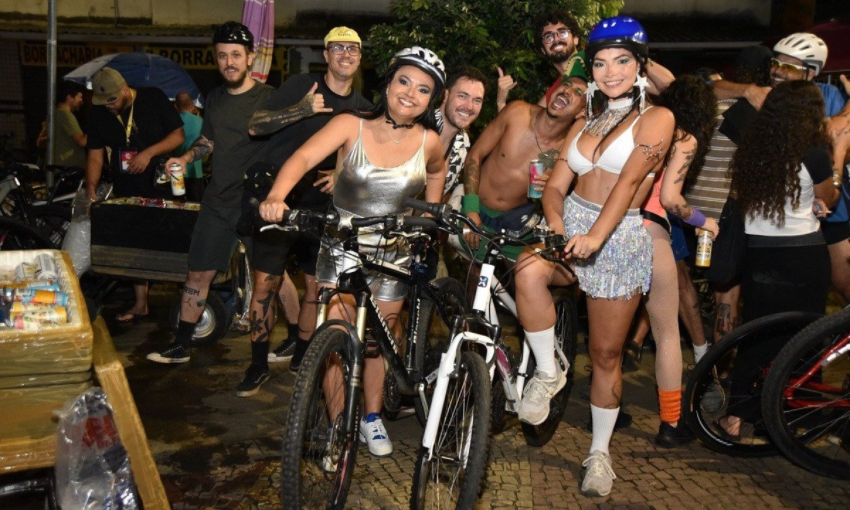 Bloco da Bicicletinha desfilou pela primeira vez em 2014-Ramon Lisboa/EM/D.A.Press