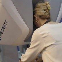 Cirurgia robótica traz melhores resultados para pacientes? Entenda - Medbot/Divulgação