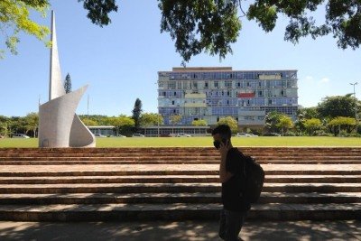 Campus da UFMG, onde milhares de estudantes aguardam a convoca&ccedil;&atilde;o da lista de espera para o processo seletivo. -  (crédito: Leandro Couri/EM)