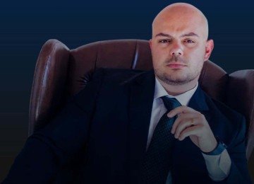 Eliphas Levi Assumpção Egg Gomes afirmou que realizou exames de rotina e negou qualquer tipo de abuso

 -  (crédito: Reprodução)