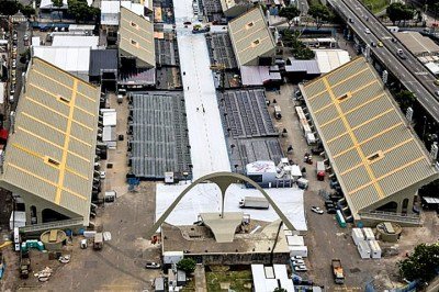 <p>Carnaval 2026. E o sambódromo do Rio tem um símbolo que se destaca: o“M” da Apoteose do Samba. Ele se refere à letra inicial da palavra Marquês, já que o nome oficial da via é Marquês de Sapucaí.</p>
 -  (crédito: Foto: Fernando Maia/Riotur)