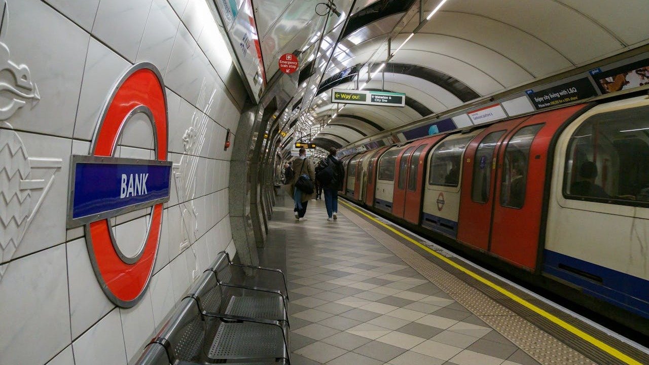 Metrôs pelo mundo: conheça 5 sistemas que são exemplos de eficiência - Brett Jordan/ Pexels