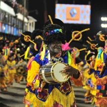 Ritmo e cadência que arrepiam: a importância das baterias nas escolas de samba - flickr Circuito Fora do Eixo