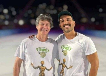 O coreógrafo Marcelo Misailidis e o mineiro Alan Keller, coreógrafo associado da mocidade de padre miguel
 -  (crédito: Dani Marie/Divulgação )