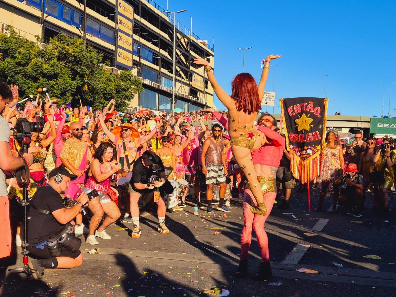Então, Brilha! Deixa a Gira Girar no Centro de BH- Jair Amaral/EM/D.A Press