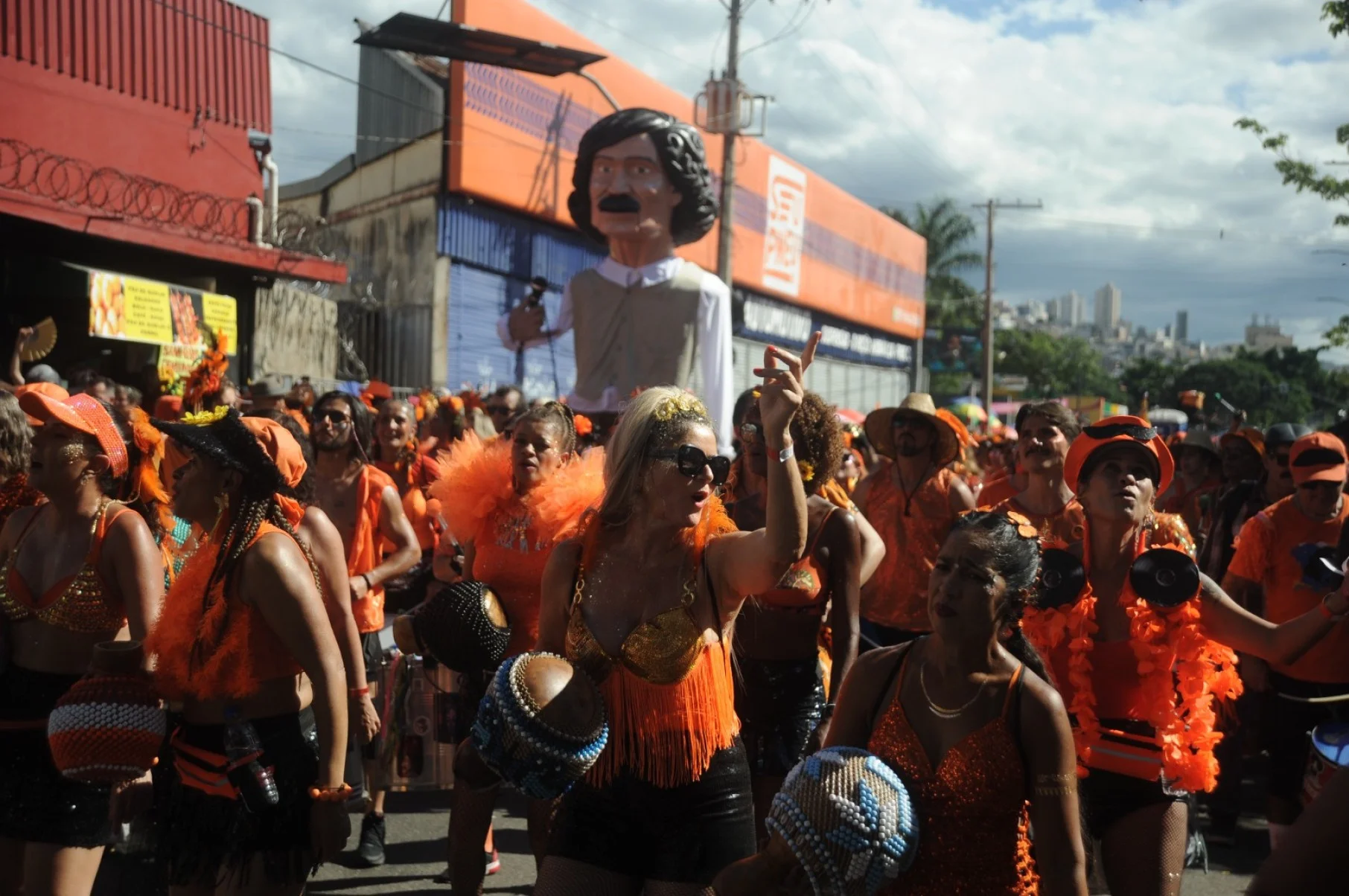 Desfile lembra a história e trajetória do cantor, com a presença da filha do artista
