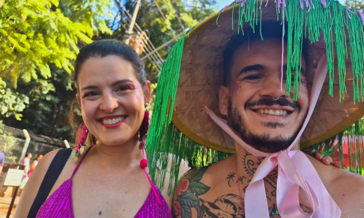 Foliões se preparam para o bloco Pena de Pavão de Krishna-Jair Amaral/EM/D.A. Press