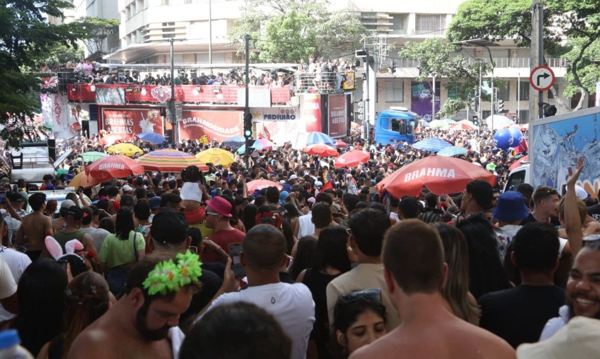 Bloco atraiu vários foliões-Marcos Vieira/EM/D.A Press