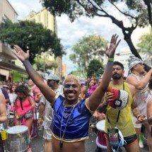 Bateria de 260 integrantes sustenta o ritmo no Abalô-caxi - Quéren Hapuque/EM/D.A Press