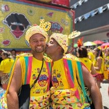 Amor, brega e carnaval: casal celebra 8 anos de união no Beiço do Wando - Qu&eacute;ren Hapuque/EM/D.A. Press