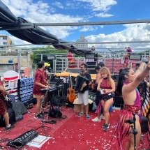 É o Amô reúne público com repertório romântico na Andradas - Wellington Barbosa/EM/D.A Press