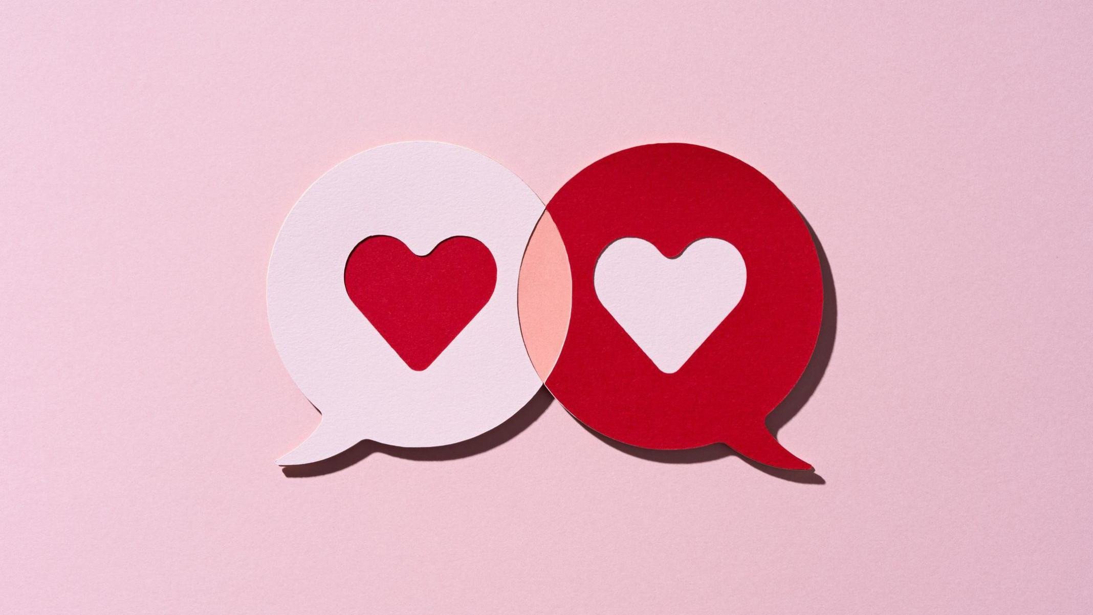 Platão (à esquerda) imaginou que os seres humanos eram originalmente completos, com quatro braços, quatro pernas e dois rostos, até serem divididos por Zeus (à direita), passando então a buscar sua outra metade -  (crédito: Getty Images)