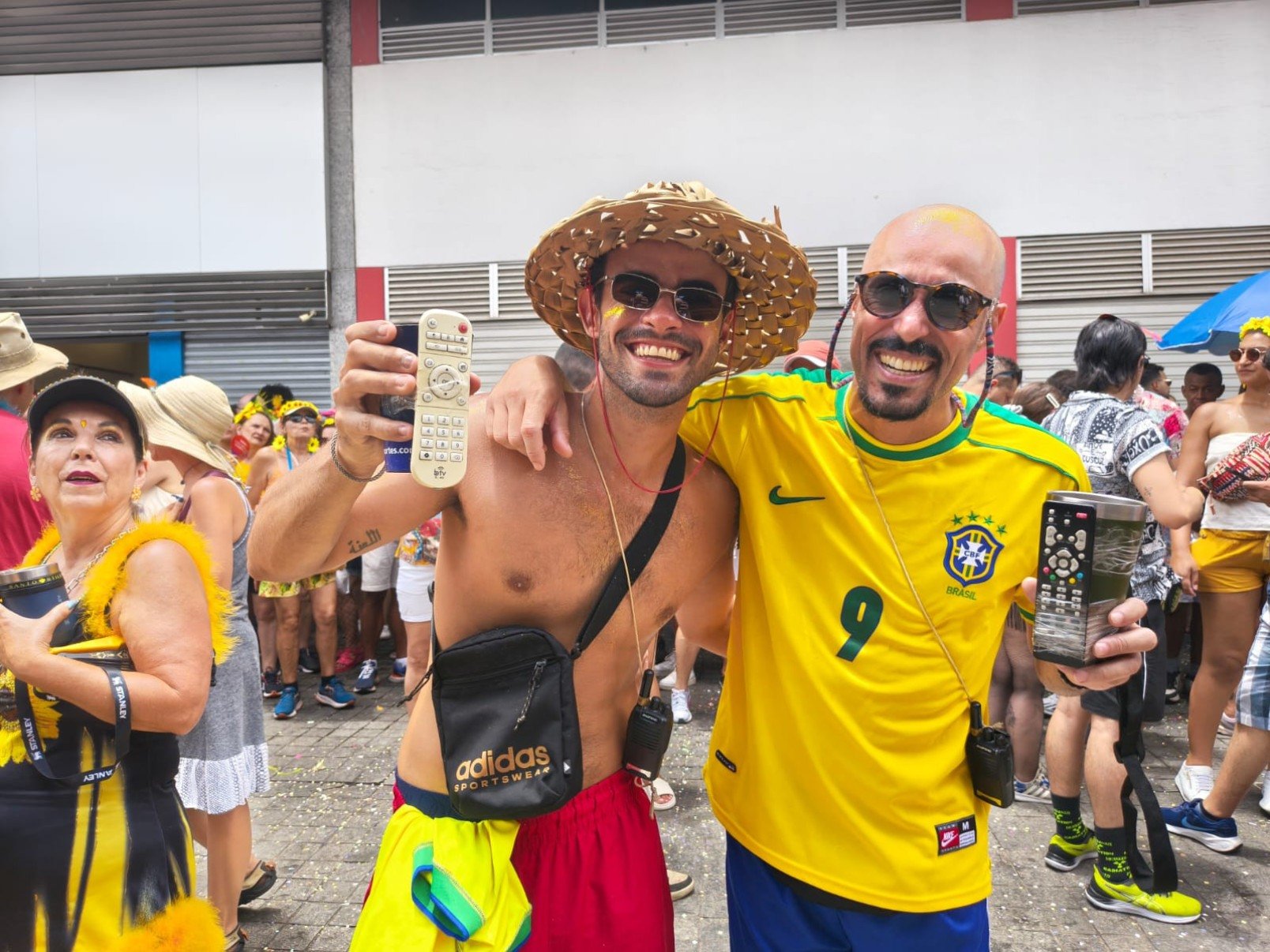 Os primos Arthur Walter Soares e Matheus Walter escolheram um item inusitado, para não 