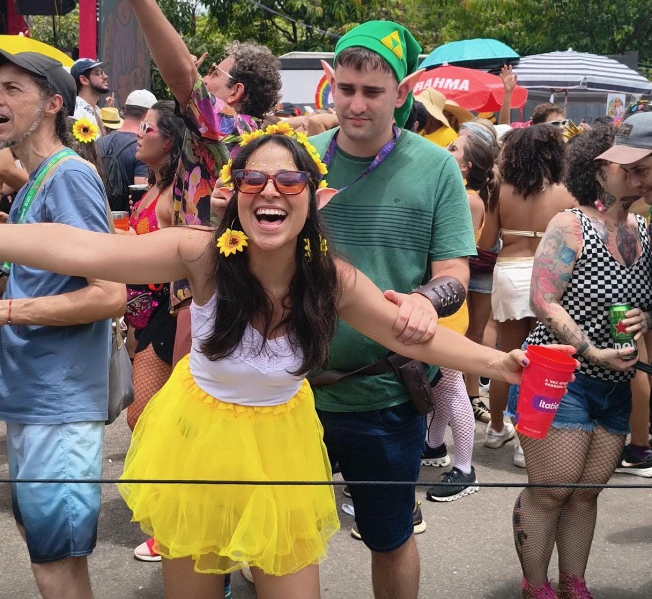 A museóloga Luísa Lourenço trabalhou no museu do Clube da Esquina e é apaixonada pelo bloco