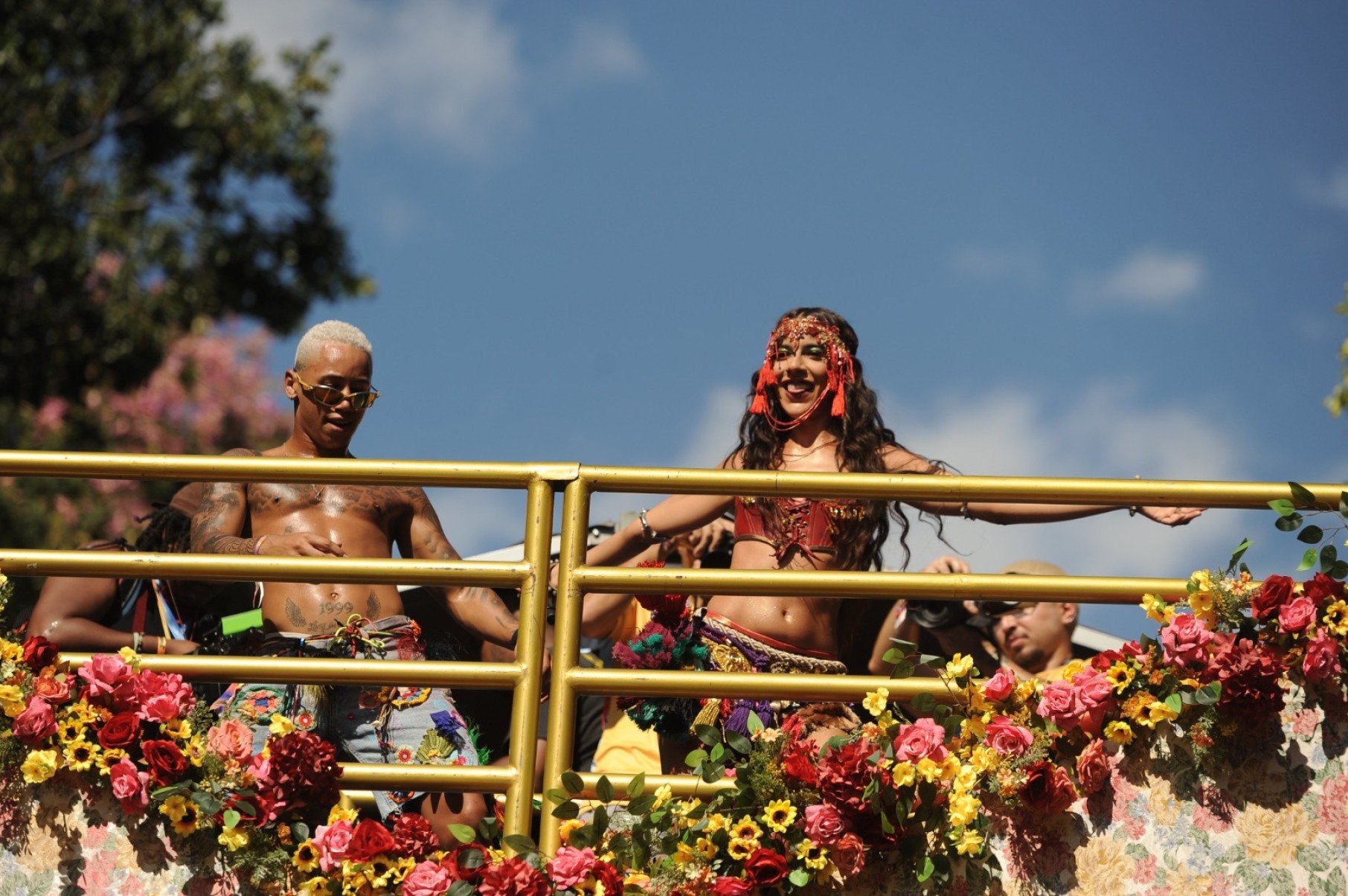 Marina Sena chega para Marinada com uma hora e meia de atraso
