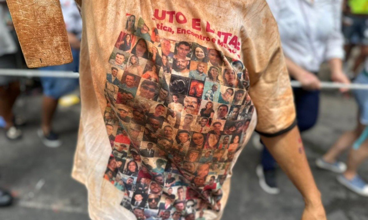 Homenagem aos mortos de Brumadinho e Mariana