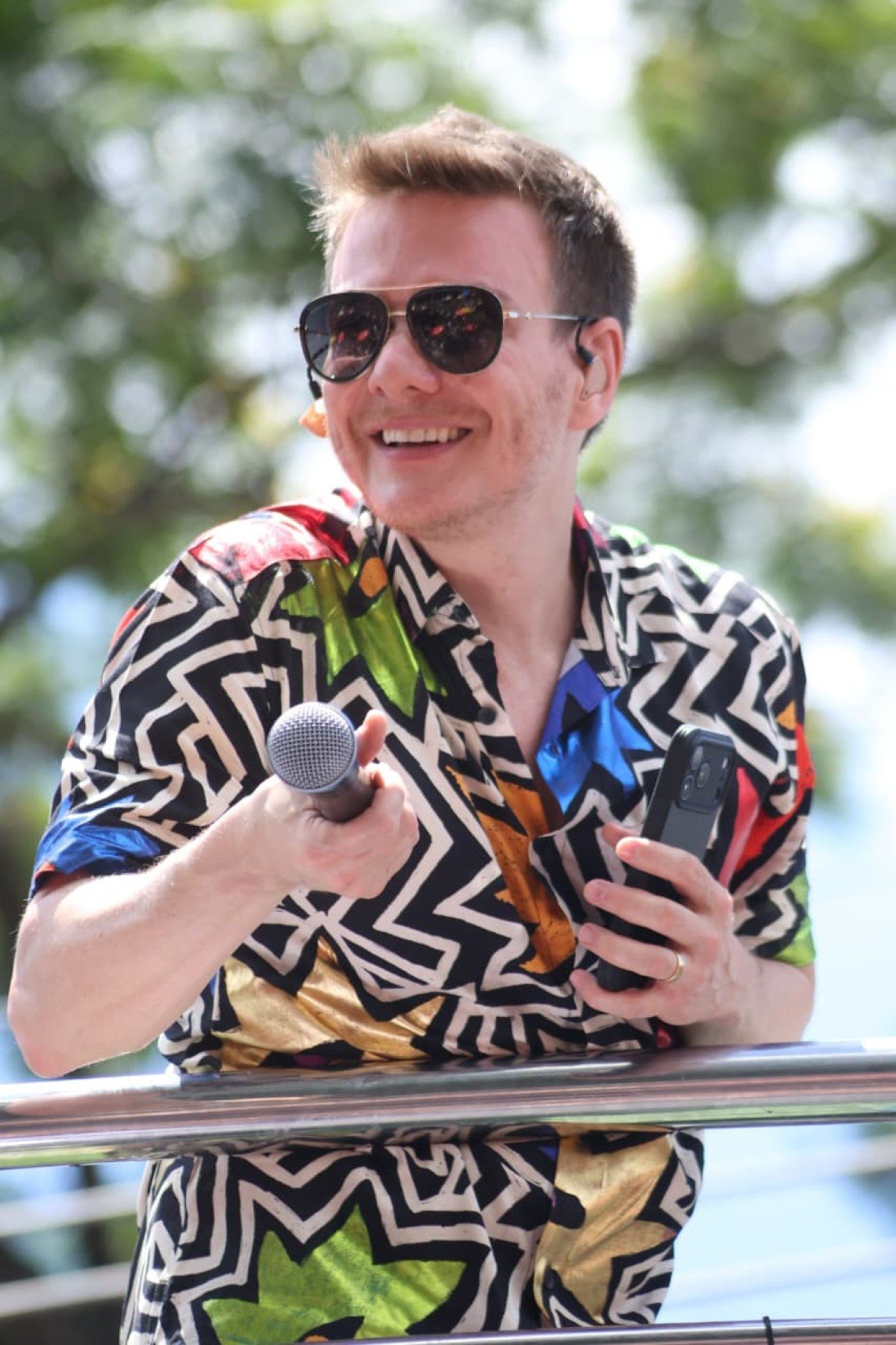 O bloco 'Sertanejinho do Tel&oacute;', saiu nesta segunda-feira (16/2), na Pampulha, em Belo Horizonte