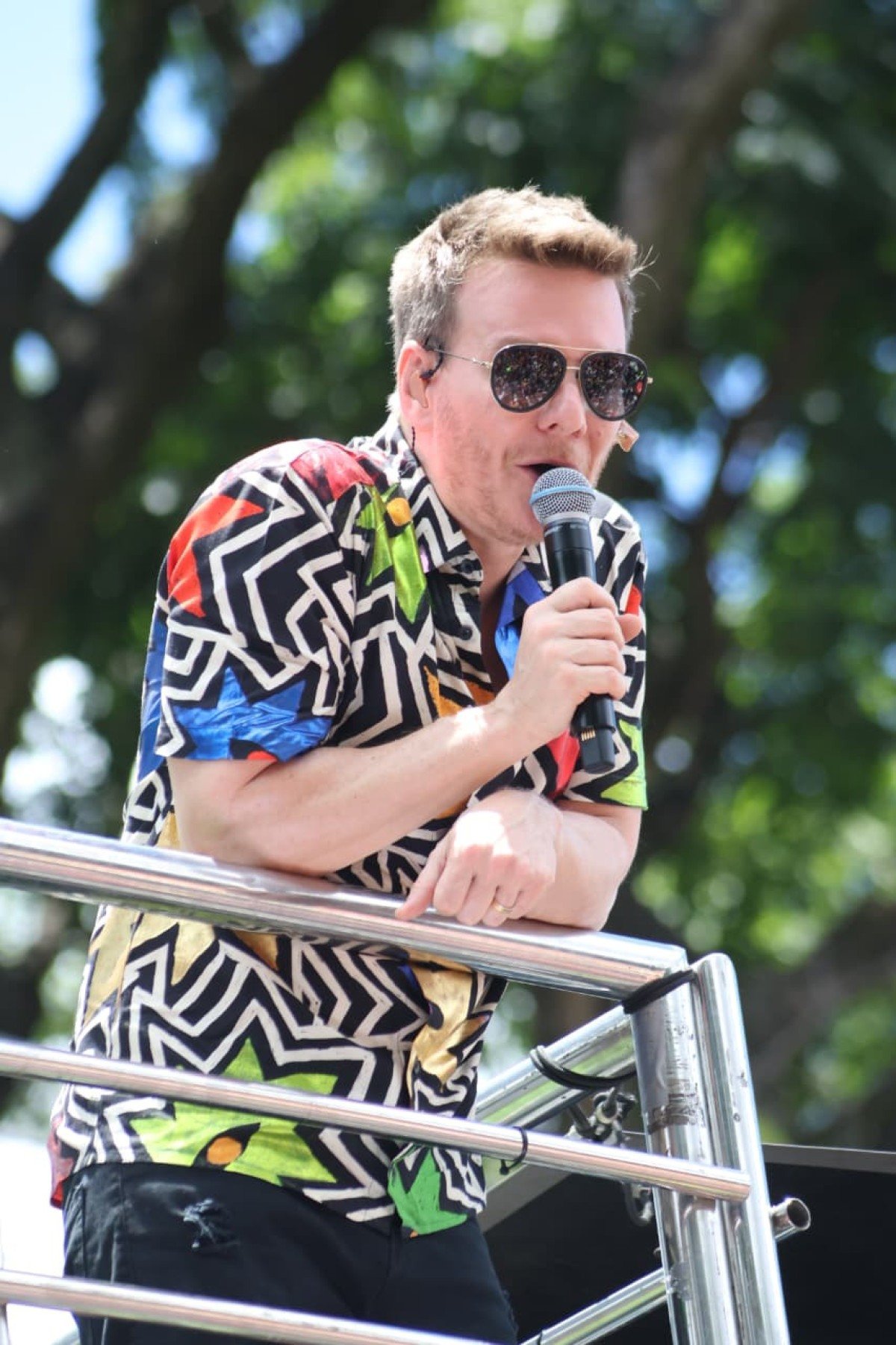 Michel Tel&oacute; mexeu com as torcidas de Atl&eacute;tico e Cruzeiro