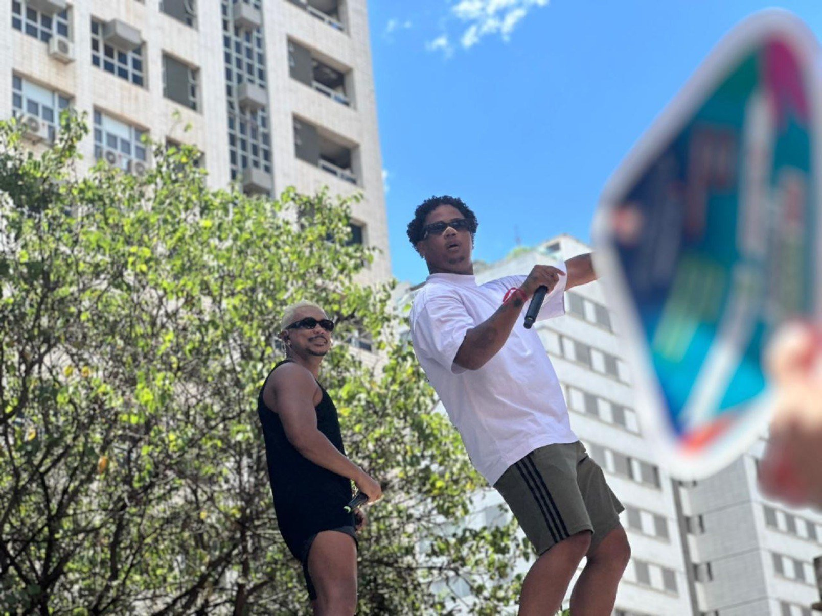 Xamã e Major RD levam rap para a Savassi no bloco do Malvadão-Quéren Hapuque /EM/D;A.Press