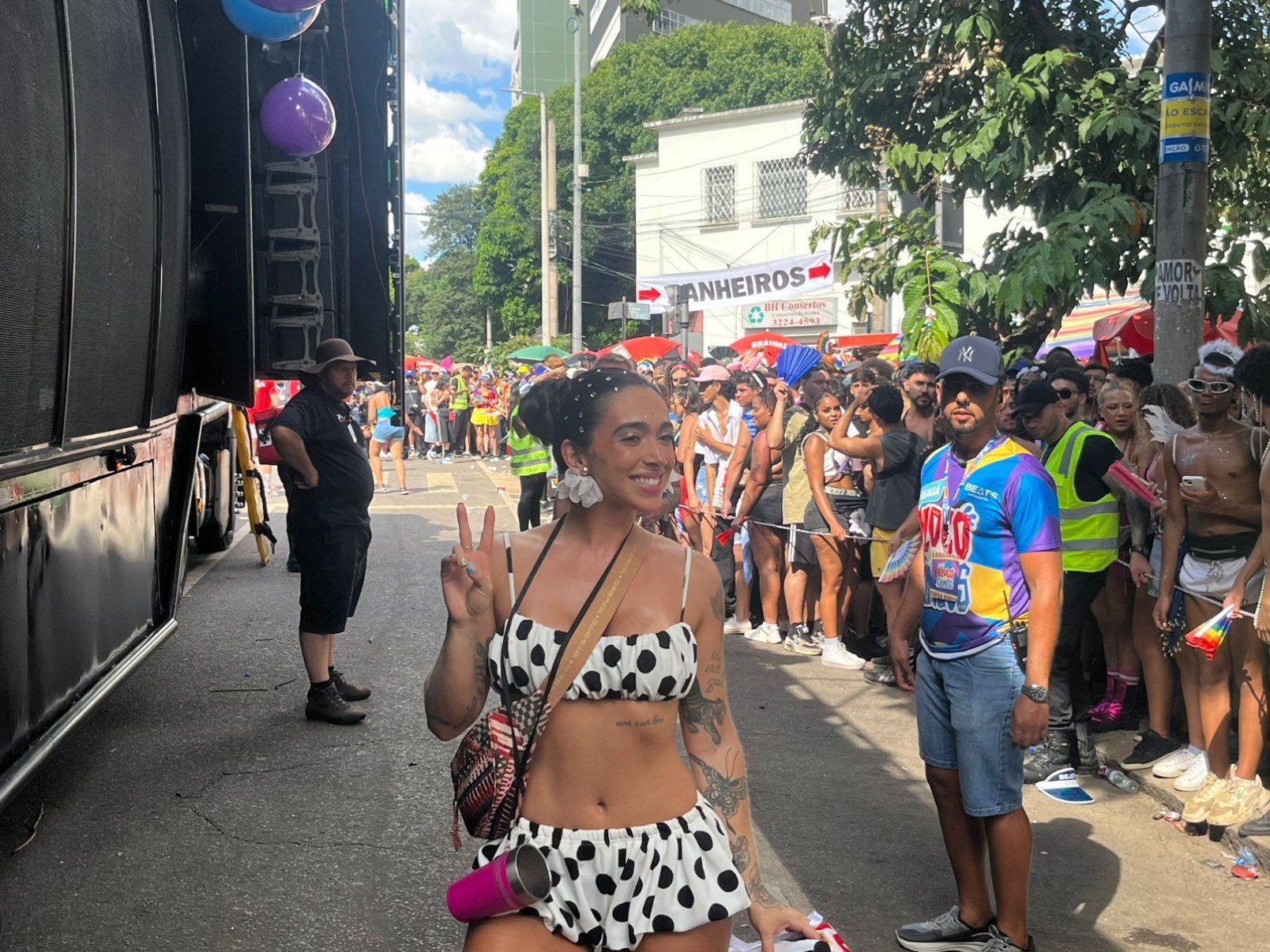 Giovanna Lima, do "BBB 24", foi prestigiar o show da Lu&iacute;sa Sonza.