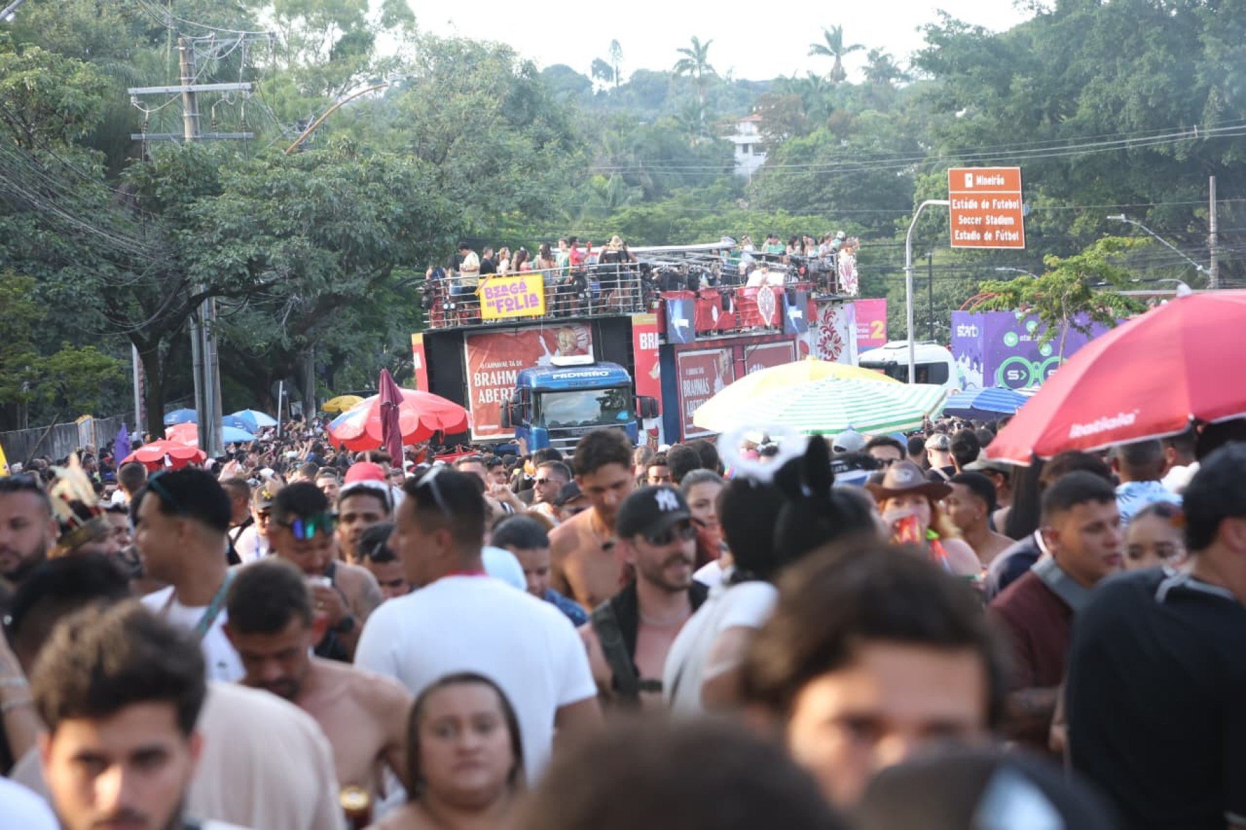 Atra&ccedil;&atilde;o reuniu milhares de foli&otilde;es na Pampulha.