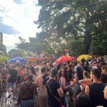 Bartucada levanta público na Avenida Brasil com ritmos brasileiros - Wellington Barbosa/EM/D.A Press