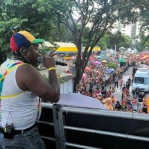 Carnaval de BH: público canta 'Não vou embora' no Bloco Bartucada - Wellington Barbosa/Em/D.A. Press