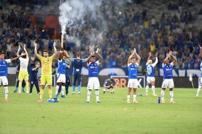 

União entre torcida, Tite e o grupo de jogadores será fundamental na caminhada da Raposa, que além do Mineiro e do Brasileiro, disputará a Copa do Brasil e a Libertadores -  (crédito: Ramon Lisboa/EM/D.A. Press – 17/1/26)