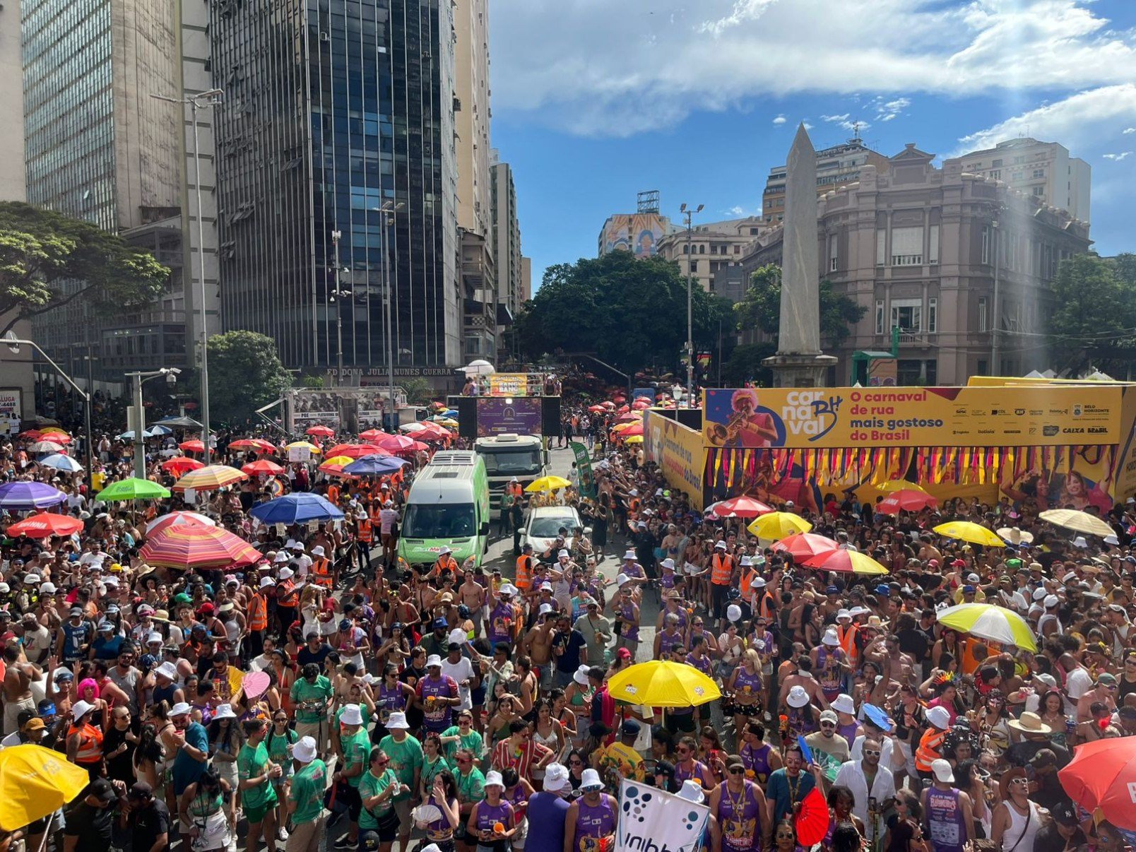 Pra&ccedil;a Sete ocupada no show do Baianeiros