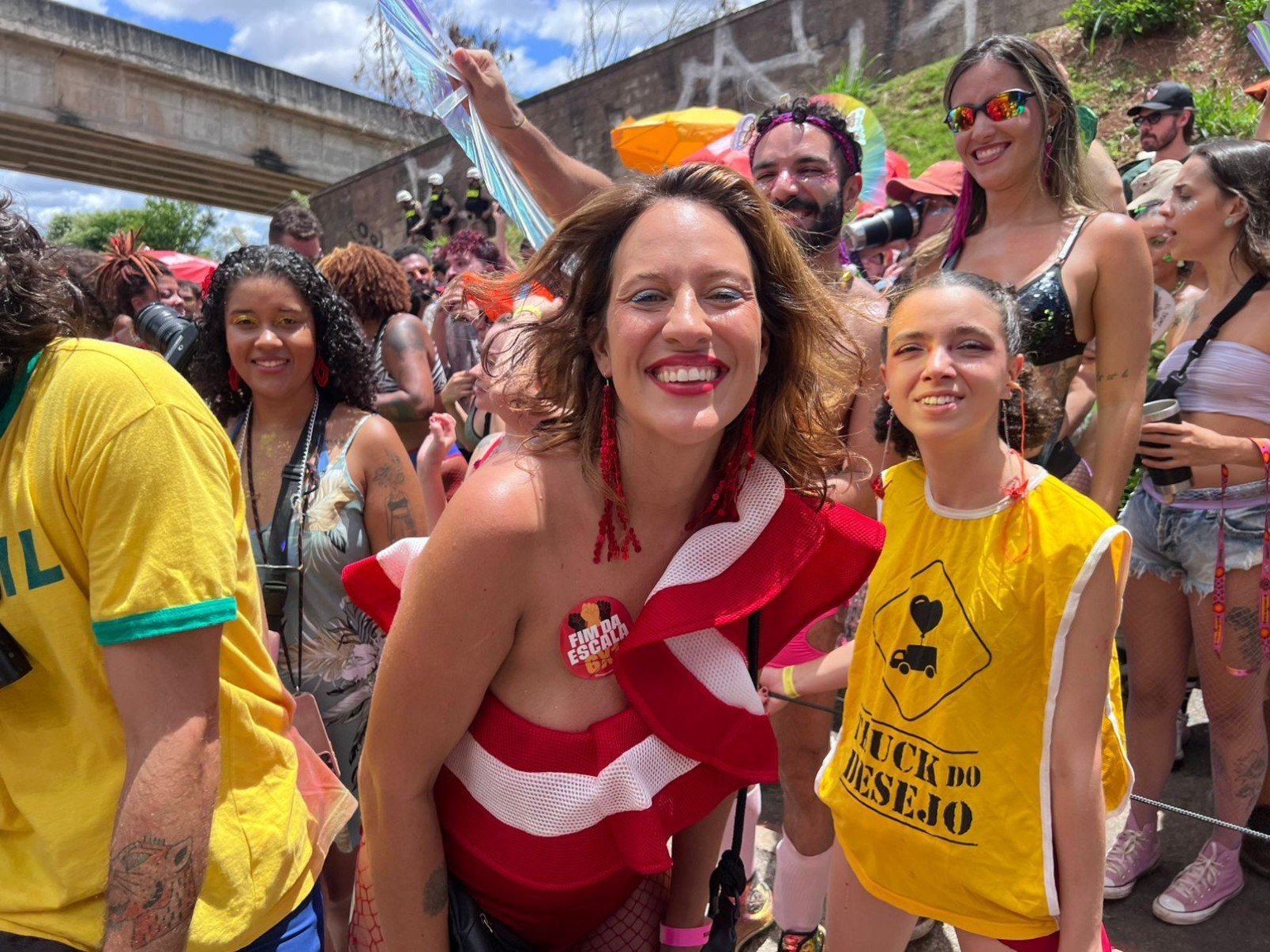 Deputada Bella Gonçalves no bloco Truck do Desejo em BH-Laura Scardua/EM/D.A Press