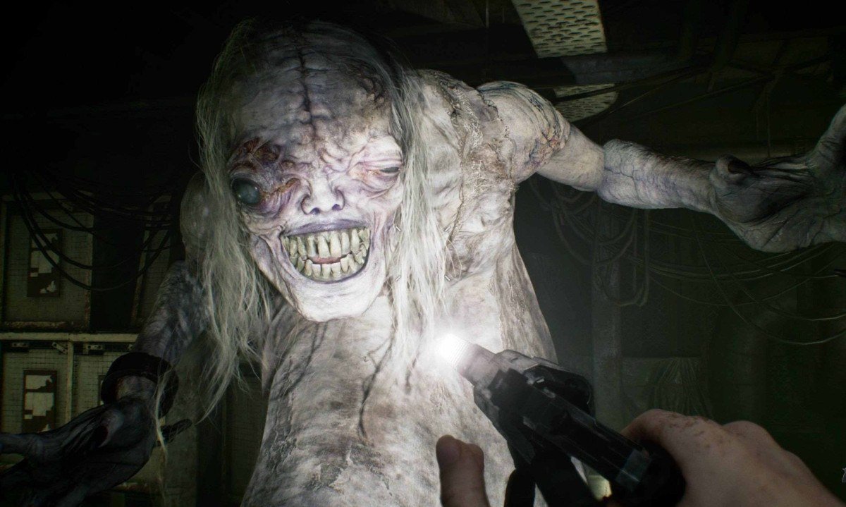 Resident Evil retorna mesclando os g&ecirc;neros por qual permeou na &uacute;ltima d&eacute;cada, utilizando o aprendizado vital dos remakes para a a&ccedil;&atilde;o e a no&ccedil;&atilde;o pura do medo das sequ&ecirc;ncias