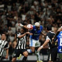 Já deu para os campeonatos estaduais, né?! - Alexandre Guzanshe/EM/D.A. Press