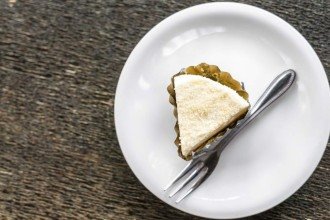 Marido comeu pedaço de doce da mulher, que viu no ato uma representação de 25 anos de casamento -  (crédito: FreePik)