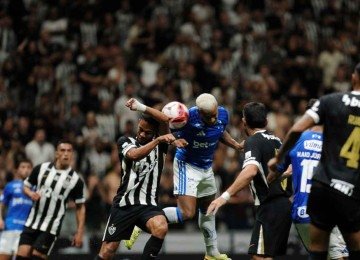 Considerados os favoritos ao título do Mineiro, Atlético e Cruzeiro se enfrentaram pela competição no fim de janeiro, com vitória do Galo por 2 a 1, na Arena MRV -  (crédito: Alexandre Guzanshe/EM/D.A. Press)