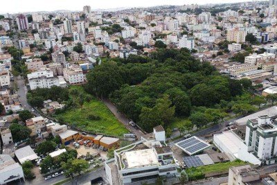Incidente ocorreu na rua Jacarepagu&aacute;, no Bairro Jardim Am&eacute;rica, em BH -  (crédito: Parque J&aacute;/Divulga&ccedil;&atilde;o)