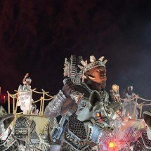 Escola ligada a prefeito do PT assume vaga da que homenageou Lula no Rio - Alex Ferro | Riotur