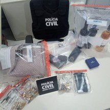 MG: empregada doméstica é suspeita de furtar R$ 500 mil em joias da patroa  - Pol&iacute;cia Civil/Divulga&ccedil;&atilde;o
