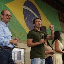 Em tom de pré-campanha, Simões e Nikolas rodam o interior de MG pela 1° vez - Gil Leonardi/Governo de Minas
