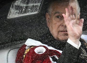 Ex-príncipe Andrew foi preso nesta quinta-feira (19/2) Jeffrey Epstein -  (crédito: Marco Bertorello/AFP)