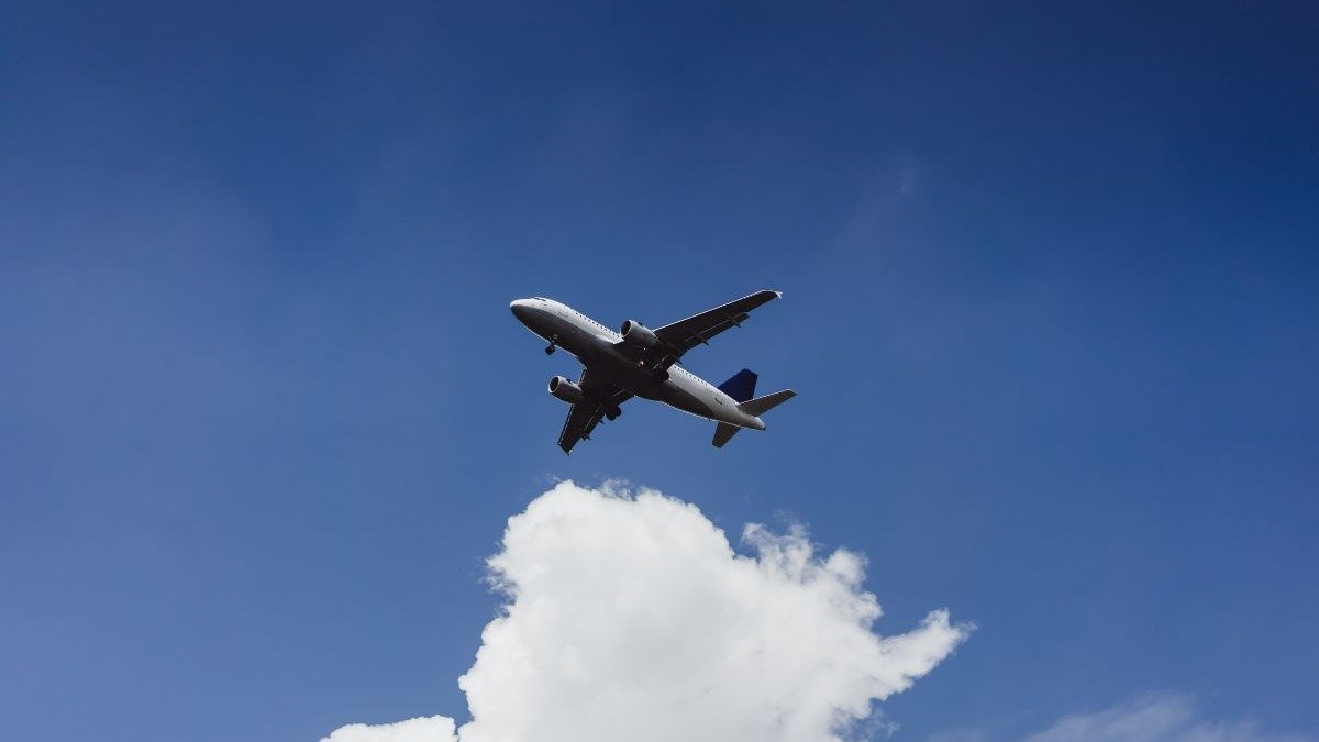 Em casos de voos cancelados, a legisla&ccedil;&atilde;o brasileira assegura direitos e assist&ecirc;ncia aos passageiros afetados por interrup&ccedil;&otilde;es. -  (crédito: Freepik)