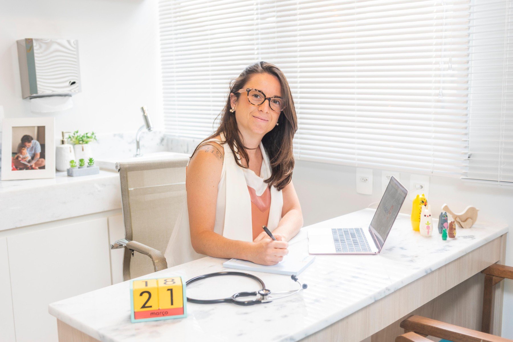 A pediatra Anna Dominguez Bohn atua nos hospitais Albert Einstein, S&iacute;rio-Liban&ecirc;s e Vila Nova Star