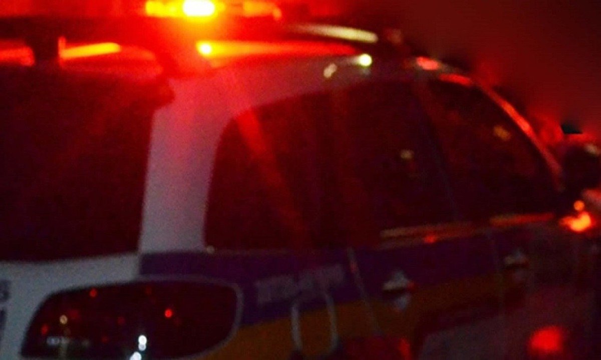 Os dois traficantes presos são integrantes do Comando Vermelho, segundo a PM -  (crédito: PMMG)